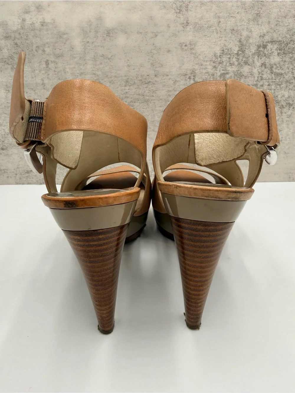 Michael Kors Carla Platform Sandals Women 8.5M Luggage Leather High Heels